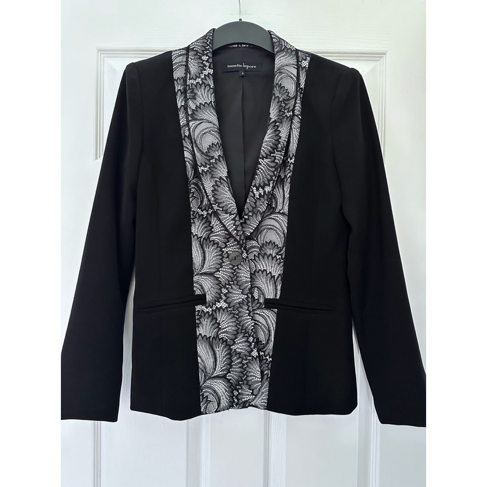 Blazer with lace detail